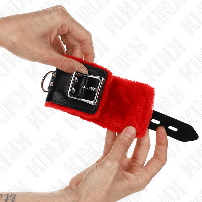 KINK - FUR LINED WRIST RESTRAINTS WITH SQUARE HOLES RED AND BLACK BELT ADJUSTABLE 17-29 CM X 6 CM thumb 2