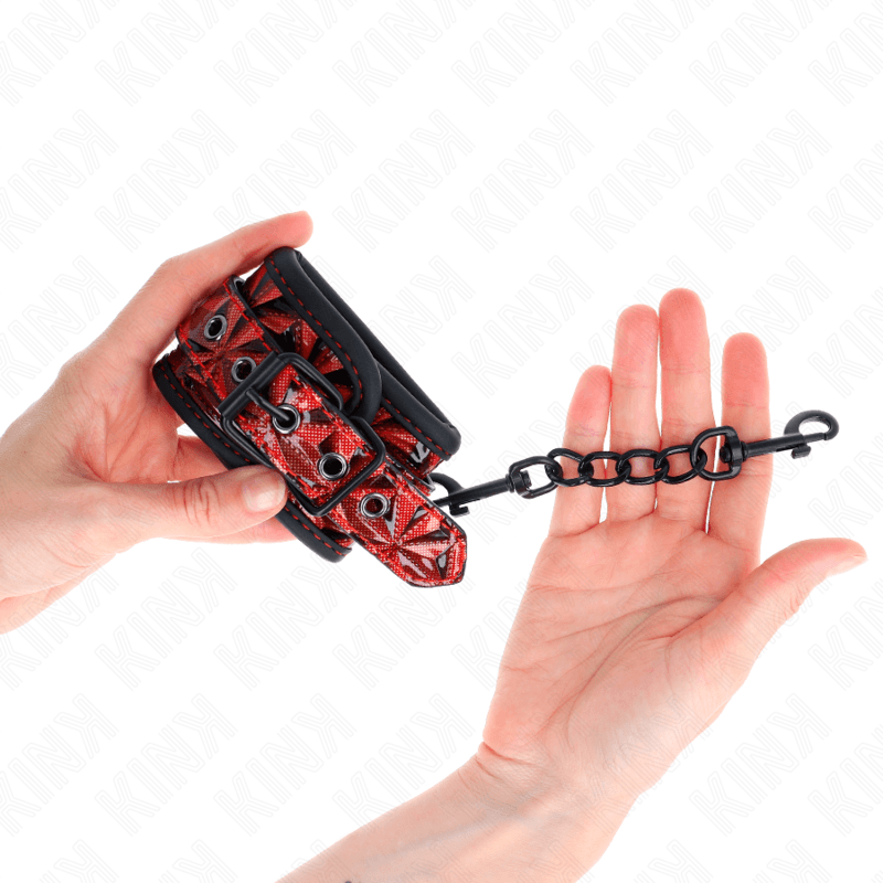 KINK - DIAMOND PATTERN WRIST RESTRAINTS DARK RED ADJUSTABLE 17-26 CM X 5.5 CM thumb 4