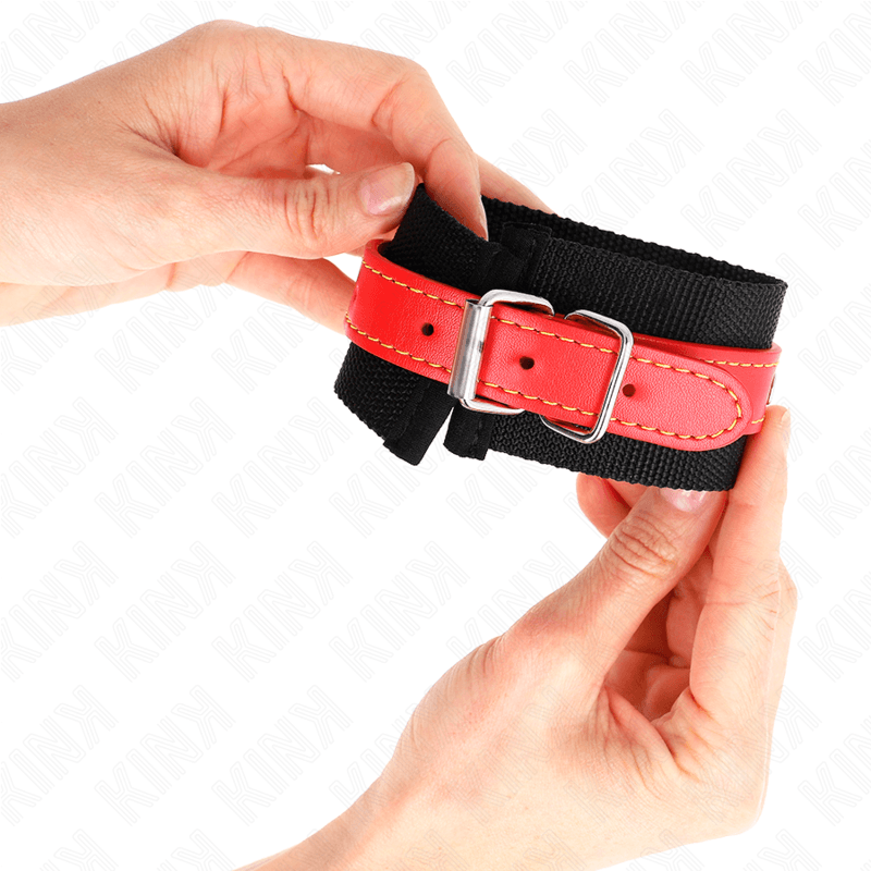 KINK - NYLON WRIST RESTRAINTS BLACK WITH LEATHERETTE RED ADJUSTABLE 19-24 CM X 5.5 CM thumb 4
