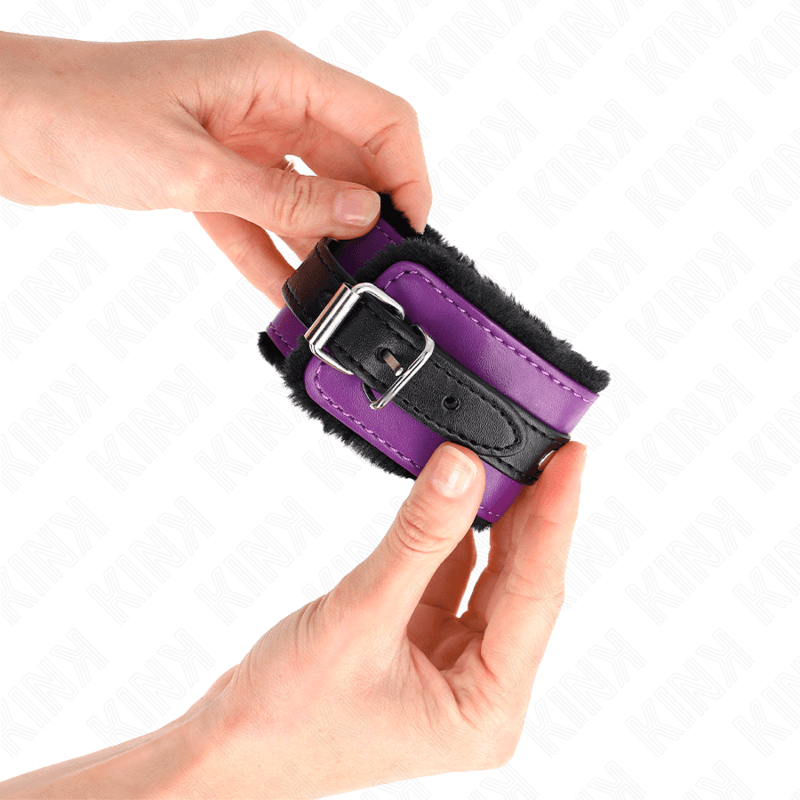 KINK - PREMIUM FUR LINED WRIST RESTRAINTS BLACK WITH PURPLE / BLACK BELT ADJUSTABLE 17-29 CM X 6 CM thumb 4