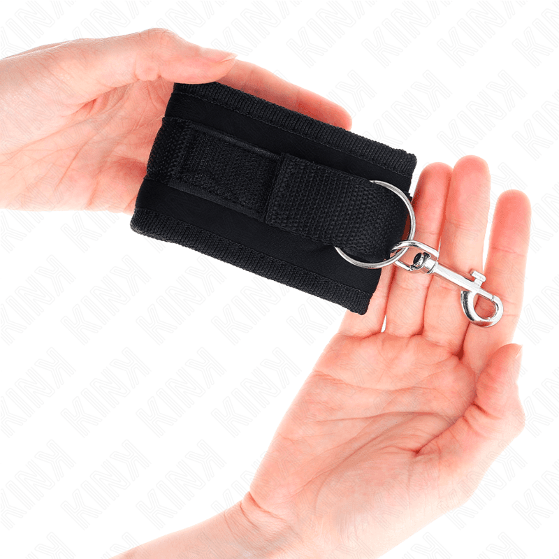 KINK - NYLON BIND HOOK&LOOP WRIST RESTRAINTS BLACK MODEL 2 ADJUSTABLE 18-35 CM X 6 CM thumb 4