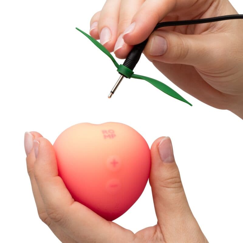 ROMP - PINK PEACH CLITORAL SUCTION thumb 3