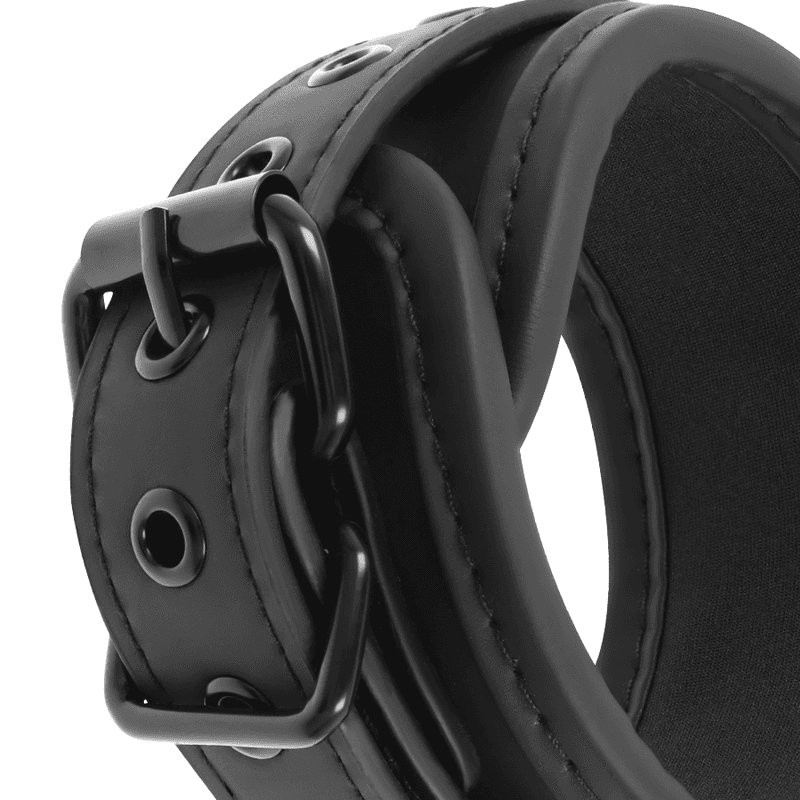 FETISH SUBMISSIVE - VEGAN LEATHER NECKLACE AND HANDCUFFS WITH NOPRENE LINING thumb 6